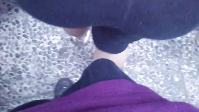 女性の最初の性的内容は破壊され、非常に乾燥しています 女性 向け エッチ 無料