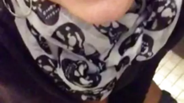 ペネロペ危機とイヴァンカ：セックスとぶっかけ セックス 女性 向け 無料 動画