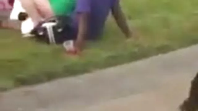 サラ-ジェイ-スポーツの大きなベット av 動画 女性 向け