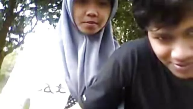 Alena av 無料 動画 女性 用 Croft遊びとともにa穴