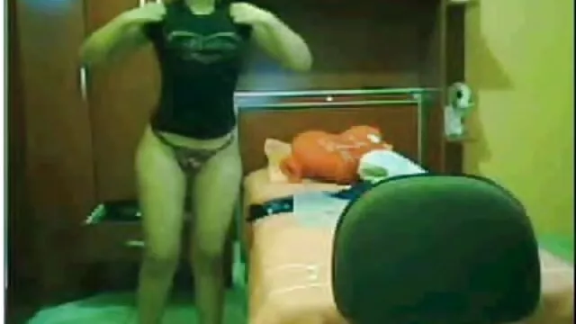 古い労働者の完全なブラシ 女性 向け の エッチ な 無料 動画